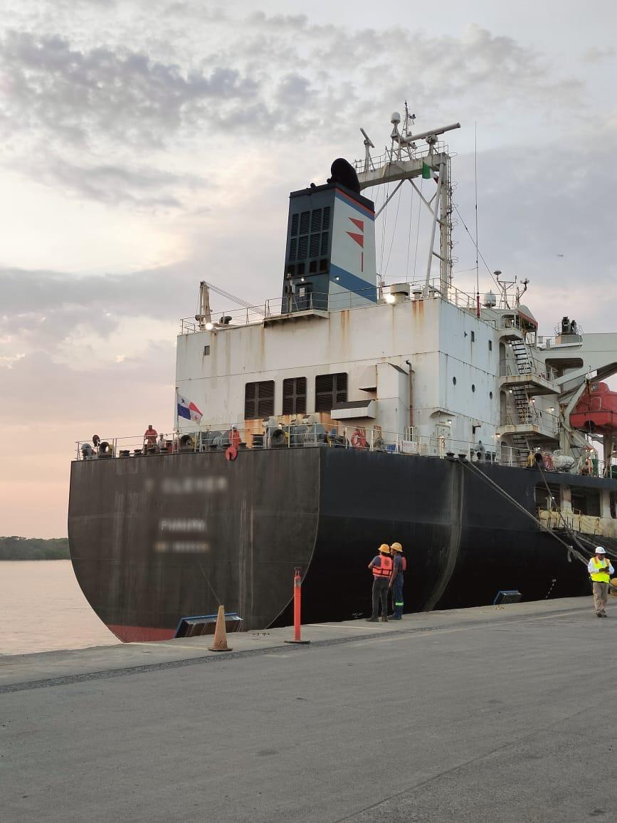Operación logística o revisión documental